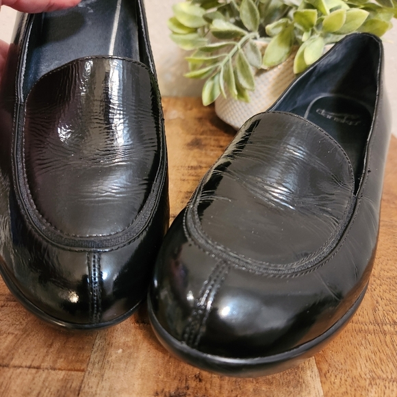 Dansko Black Patent Leather Loafers Size 38 - Picture 6 of 10